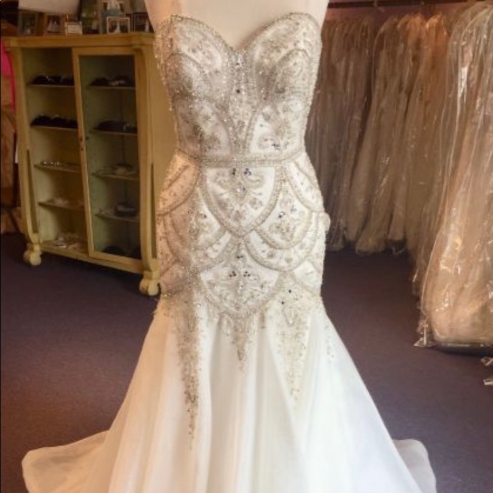 Val Stefani Mermaid Wedding Dress-Brand New
